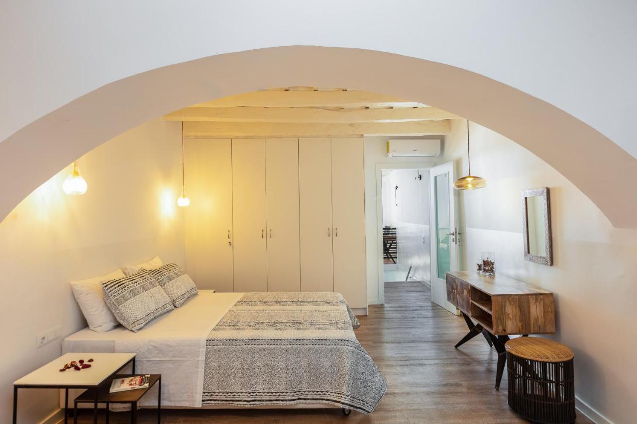 Anne Apartment, At The Venetian Port Of Rethimno! Exterior photo
