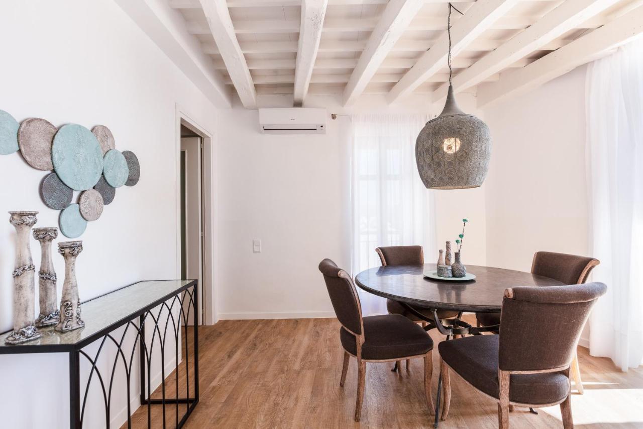 Anne Apartment, At The Venetian Port Of Rethimno! Exterior photo