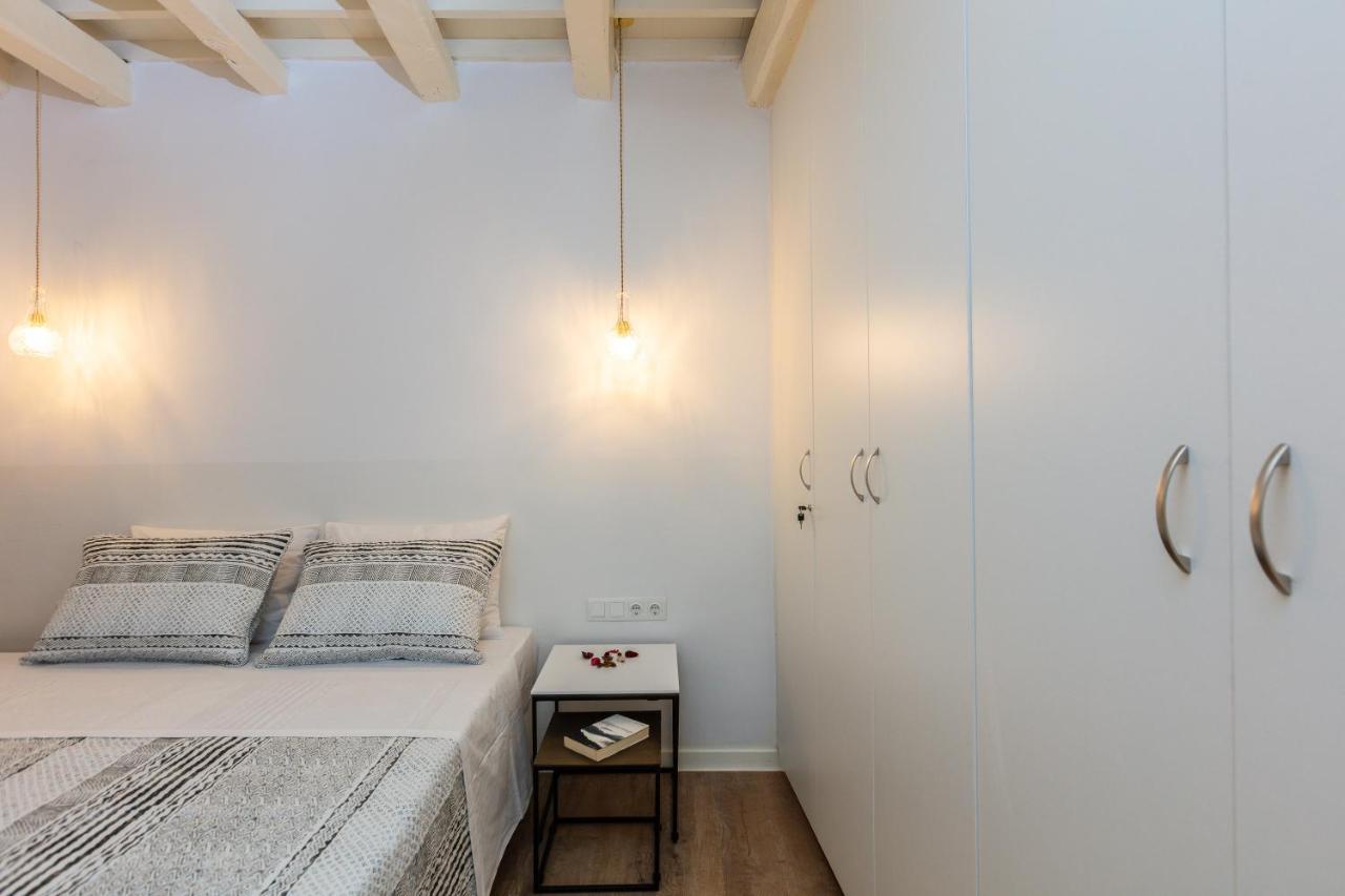 Anne Apartment, At The Venetian Port Of Rethimno! Exterior photo