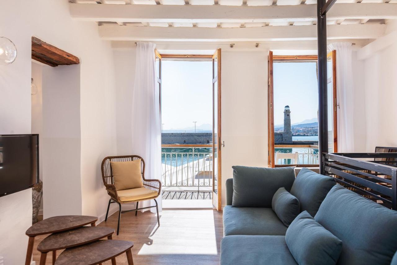Anne Apartment, At The Venetian Port Of Rethimno! Exterior photo
